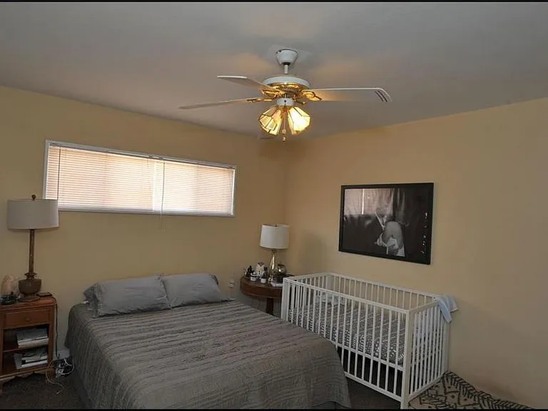 4233 Hampshire Ln — Photo 19