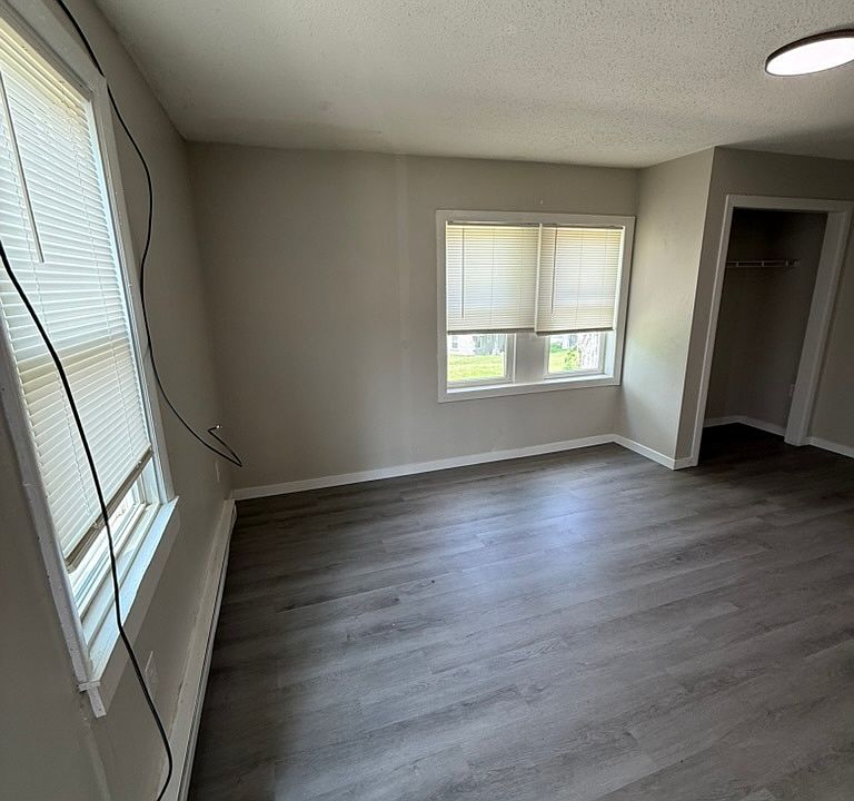 1st image of 1897 Clarke Dr #11385023