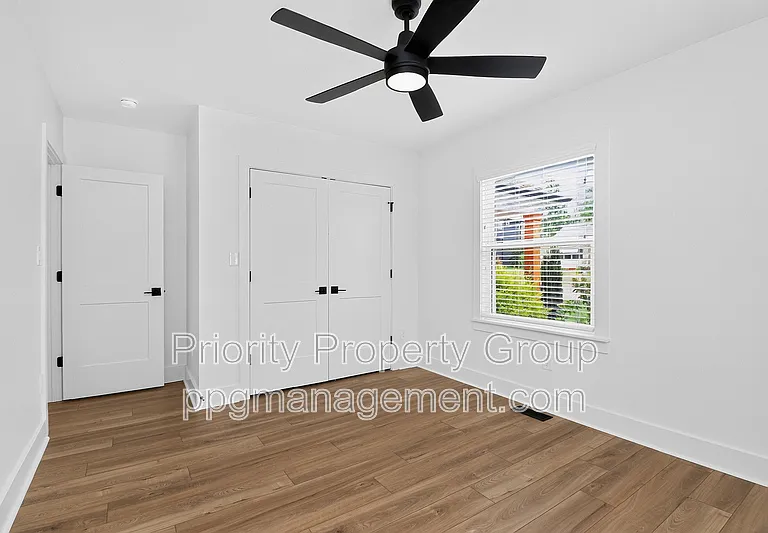 1033 Drummond Ave — Photo 31