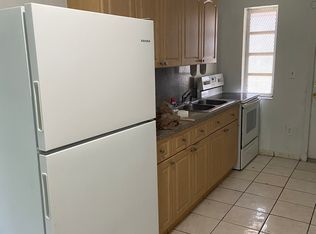 1871 NW Flagler Ter, Miami, FL 33125