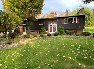 130 Maple Ln, Uniontown, PA 15401