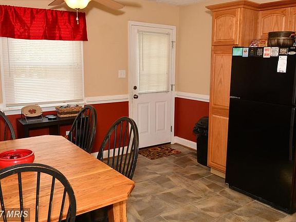 5th image of 26870 Fowler Ct