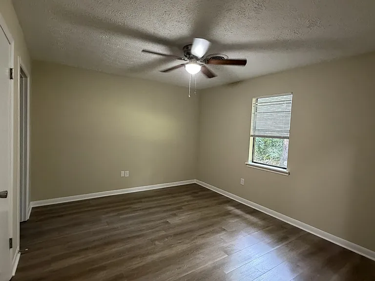 1705 Cedar Shoals Dr — Photo 7