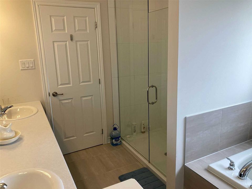 2nd image of 709 Campolina Way