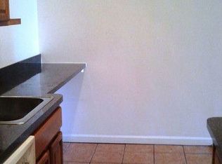 8374 116th St, Richmond Hill, NY 11418