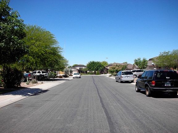 5th image of 4376 E Meadow Lark Way
