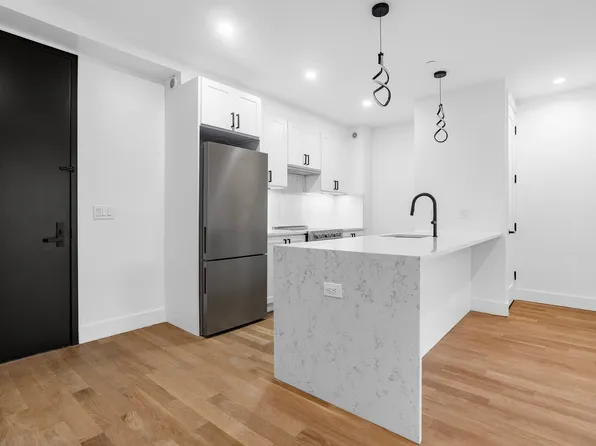 2264 Atlantic Avenue image 1 of 18