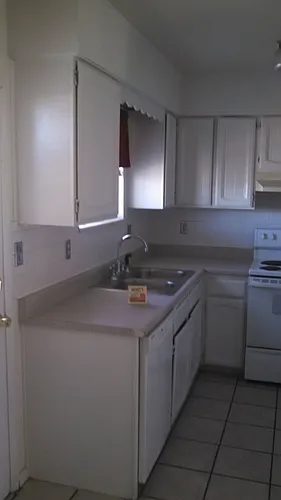 670 Voiles Pl Photo 1