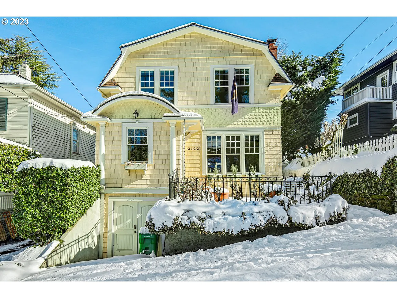 2122 SW 18th Ave photo 1