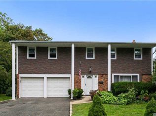 134 Hilton Ave, Hempstead, NY 11550