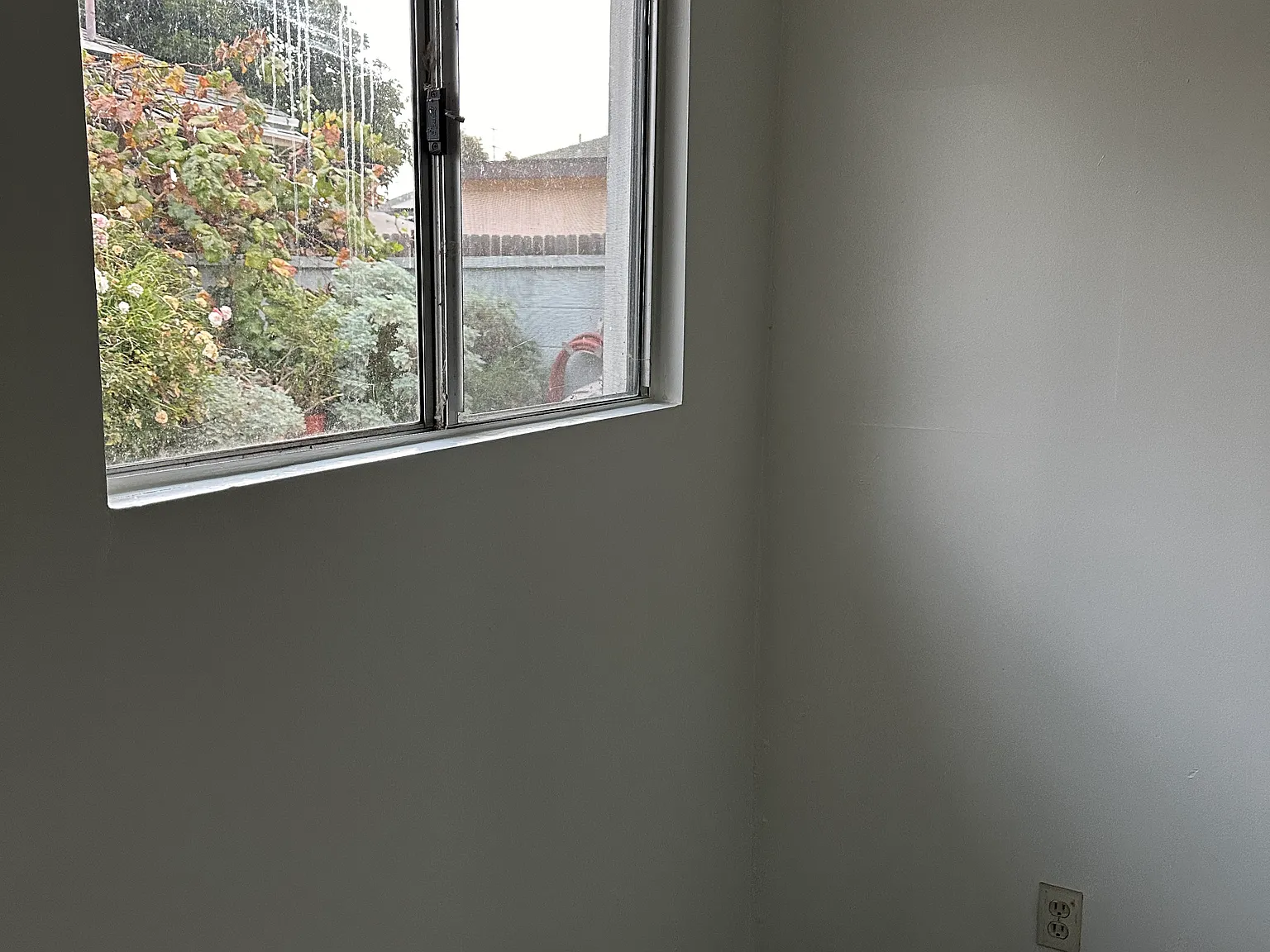 3918 Velma Ave — Photo 3