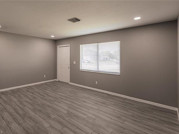 121/123 Gordon Ave S, Lehigh Acres, FL 33973 | MLS #224091005 | Zillow