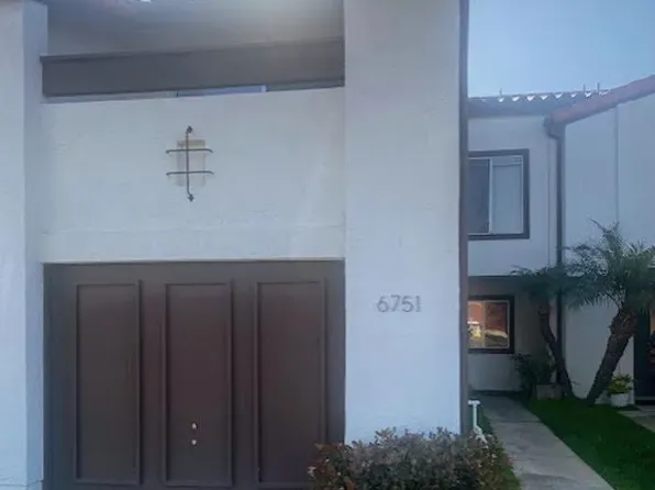 6751 Heath Ct, Carlsbad, CA 92011