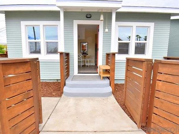 3rd image of 5013 Cliff Pl #0