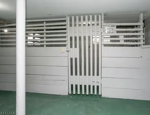 PRIVATE STORAGE UNIT