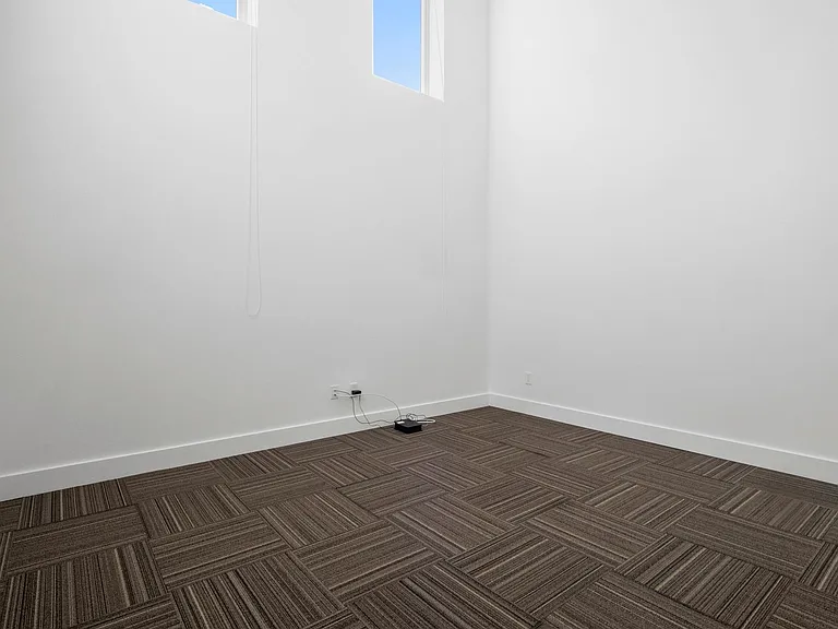 4500 S Kingshighway Blvd #13 — Photo 17