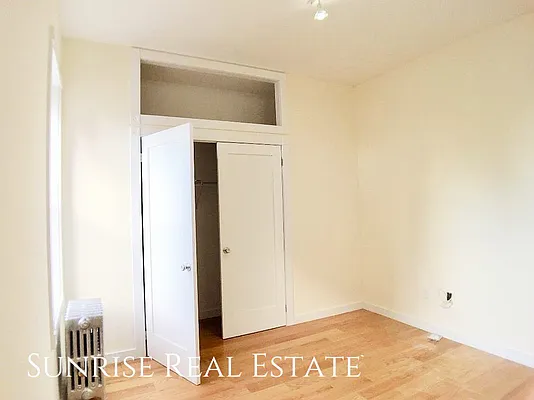 Rented by Sunrise Real Estate | media 22