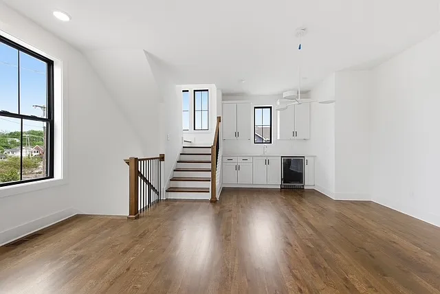 1108 Leland Ave — Photo 6