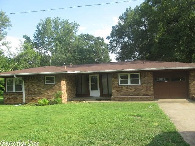 1st image of 104 Texas Ave