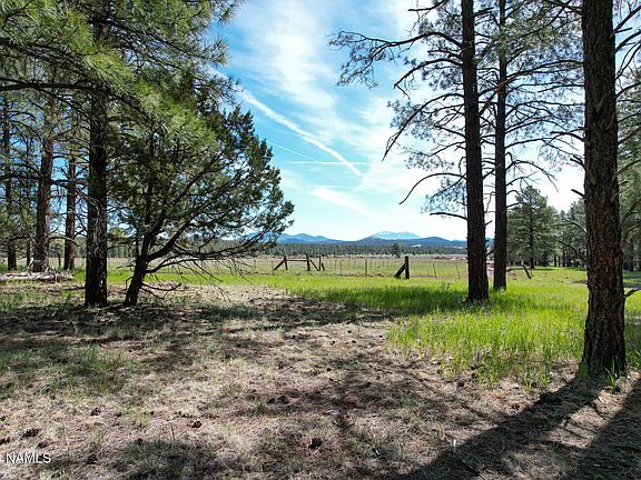 2nd image of 581 Cooper Ranch Rd Lot 4