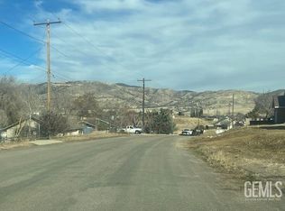 22041 Copper St, Tehachapi, CA 93561