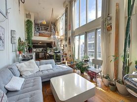 979 Willoughby Ave