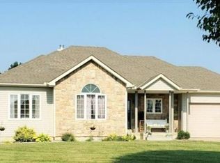 15107 NE Robindale Ln, Adrian, MO 64720