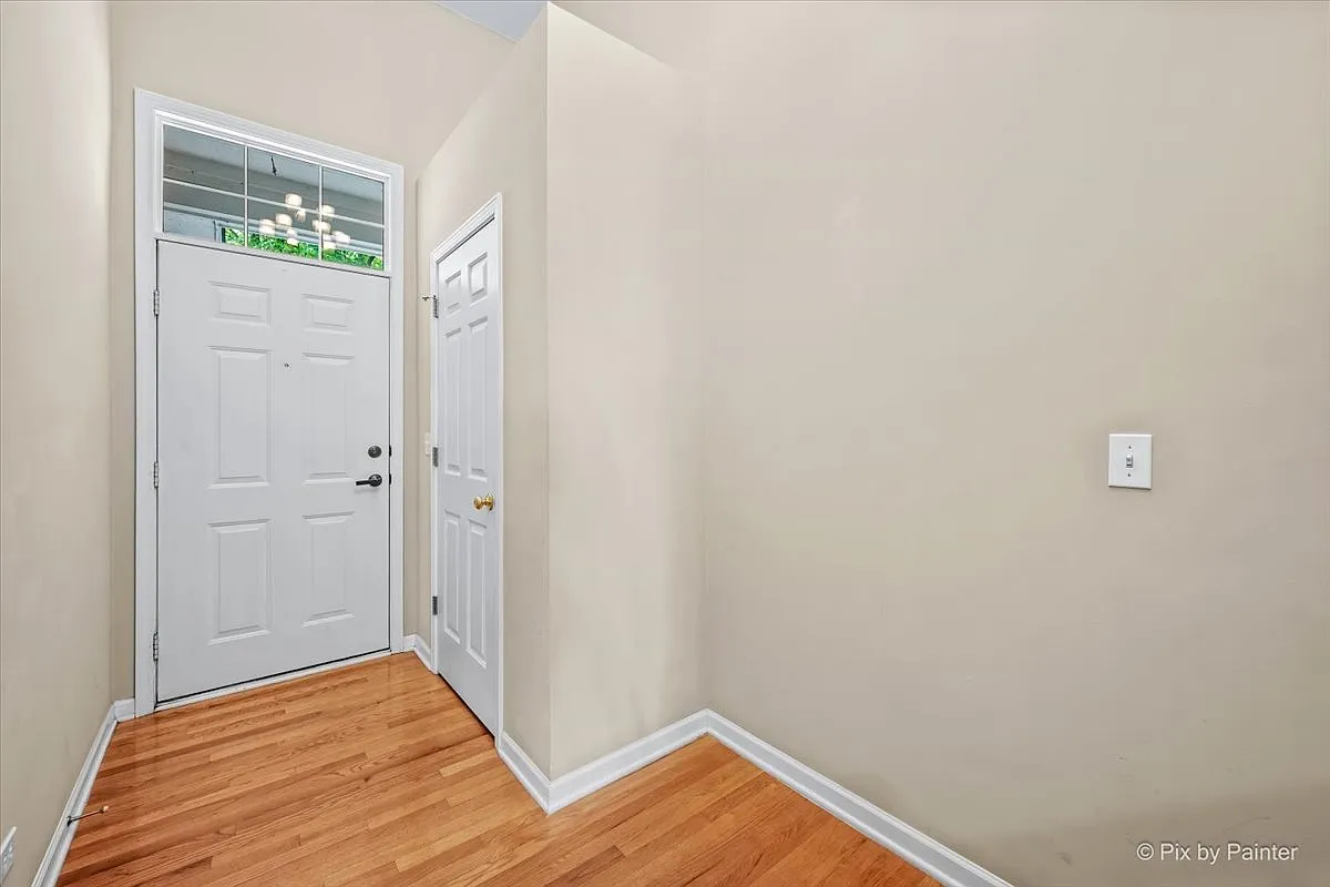 2 bed, 2.5 bath, 1497 sqft, $2,600 — Photo 4