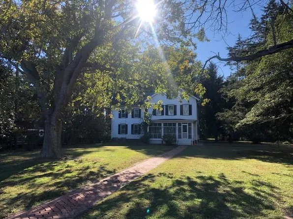 14250 Shore Dr, Painter, VA 23420