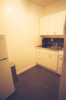 Rented by Performing Assets Corp | media 17