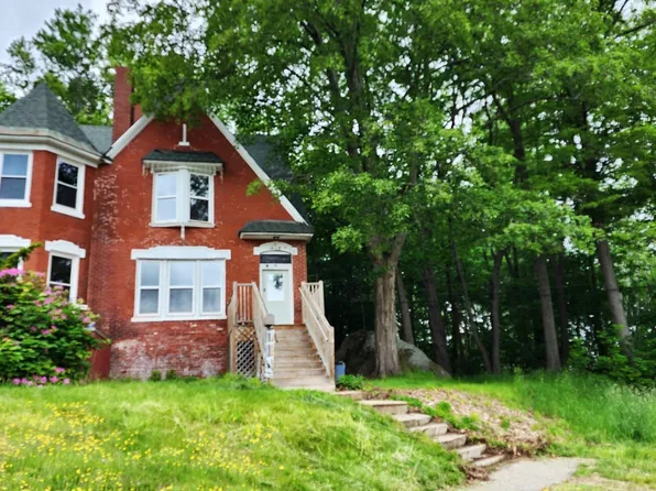 41 Lochness Road, Rumford, ME 04276