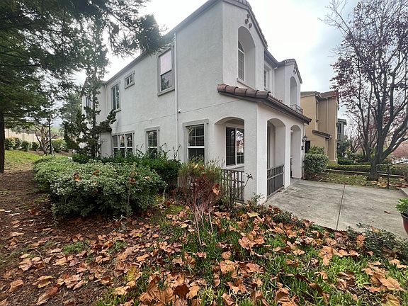 3rd image of 4102 Voltaire St