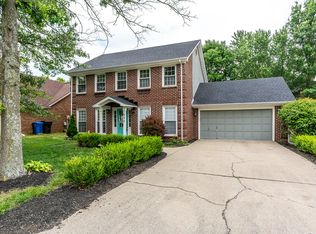 990 Charwood Dr, Lexington, KY 40515