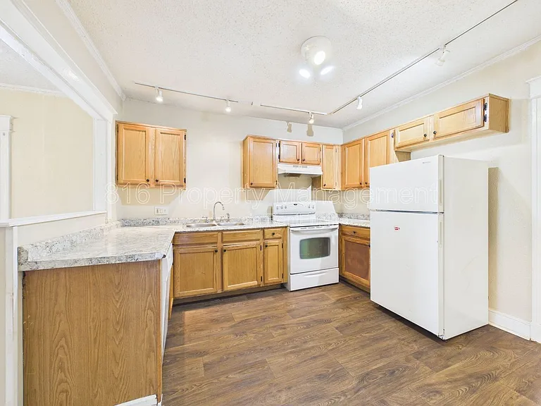 2424 Norton Ave #B — Photo 7