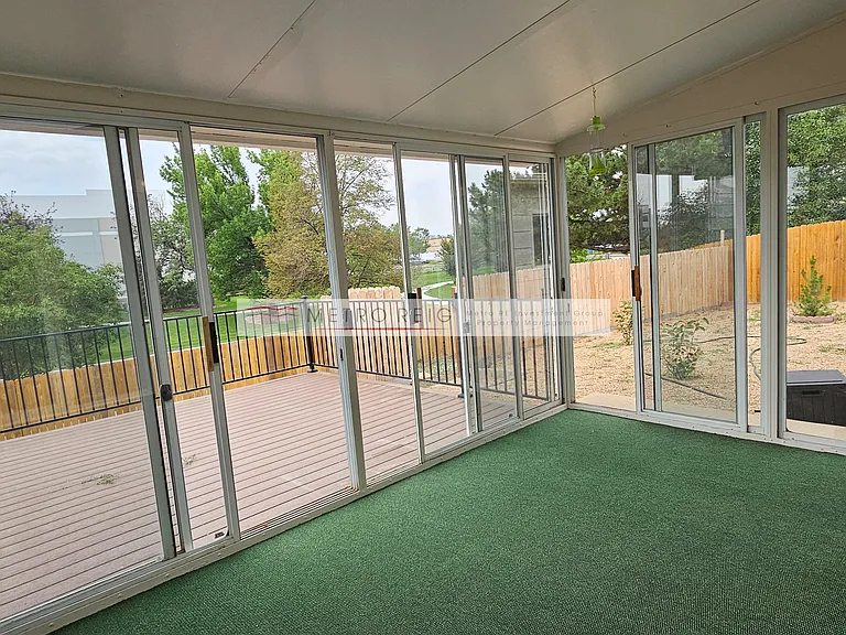 890 Lilac St — Photo 10