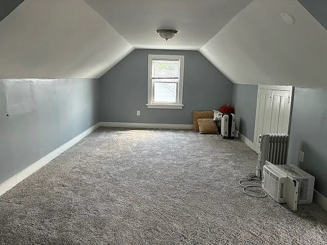 210 Paxson Ave — Photo 12