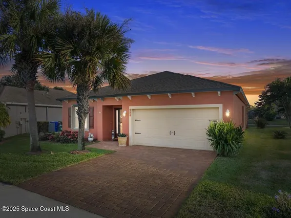 221 Briarcliff Cir, Sebastian, FL 32958