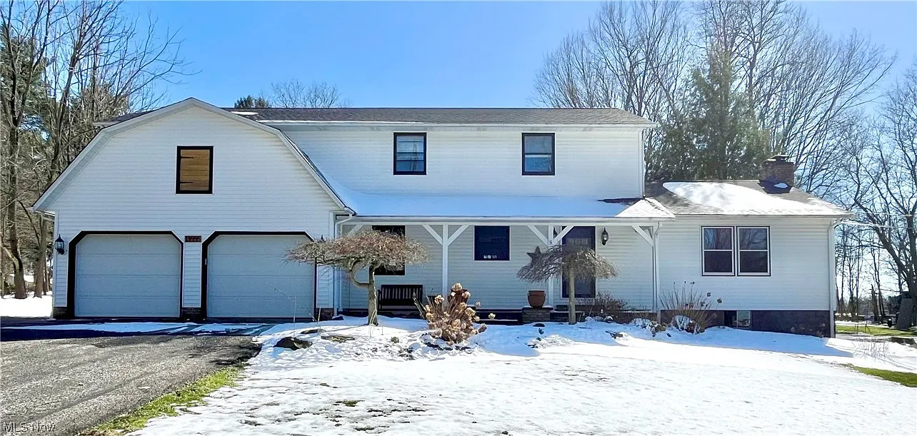 13655 W Spring St photo 1