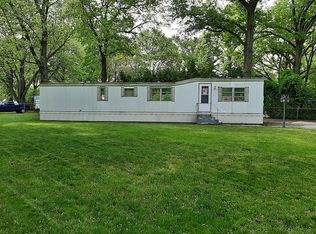 7326 N Lilac Dr, Michigan City, IN 46360
