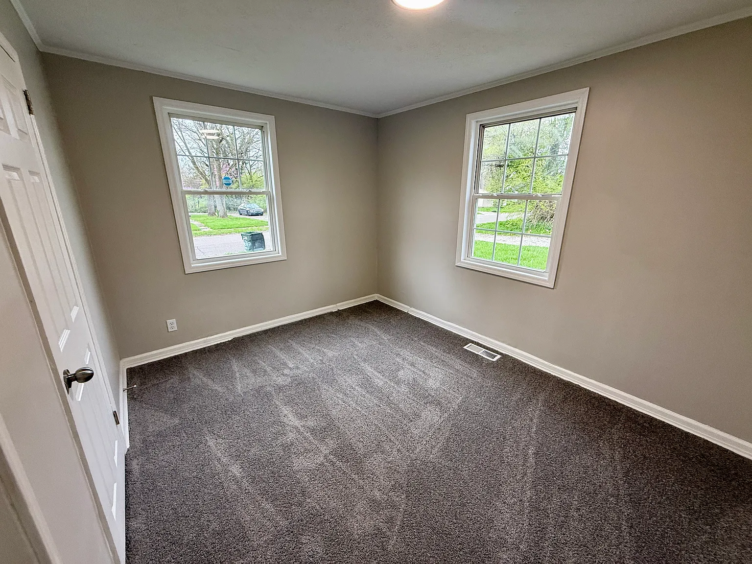 2 bed, 752 sqft, $1,100 — Photo 4