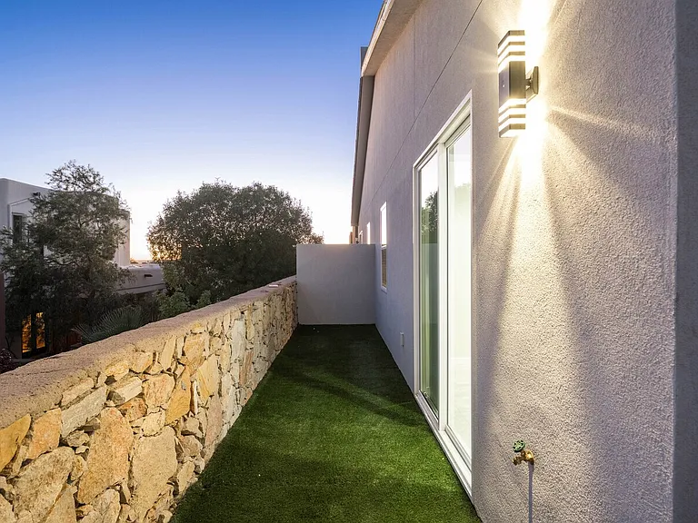4359 Capistrano Ave — Photo 26