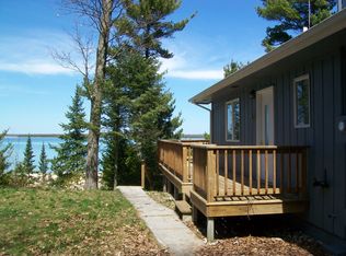 38480 Beaver Dr, Beaver Island, MI 49782