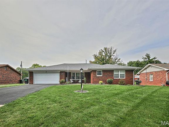 4th image of 15 Hollandia Dr
