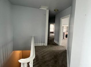 303 Main St #2, Imperial, PA 15126