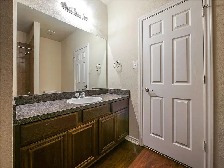 5409 Dolores Pl — Photo 15