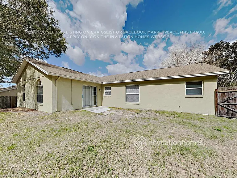 2624 Lake Jackson Cir — Photo 18