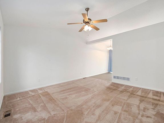 4th image of 3783 Mount Hope St