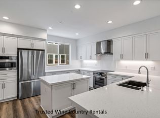 645 Semillon Ln, Santa Rosa, CA 95403