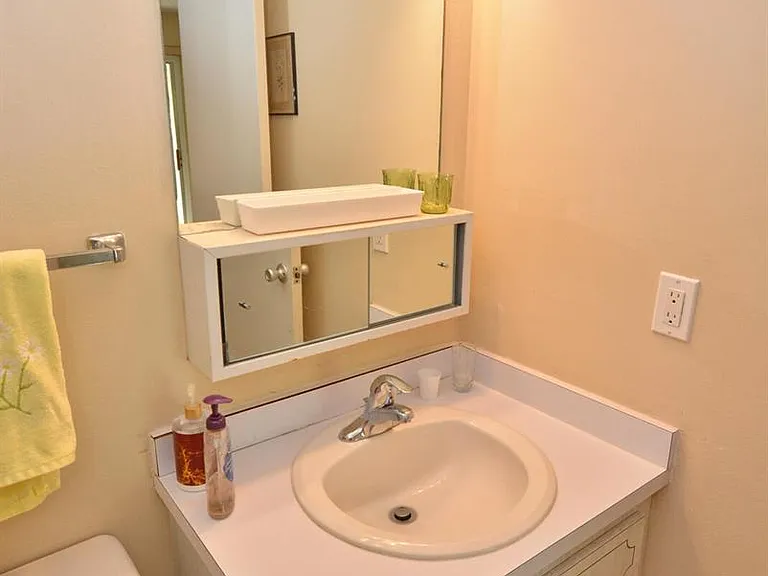 1225 NW 21st St #2105 — Photo 28