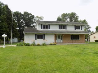 11172 Wildwood Dr, Osceola, IN 46561